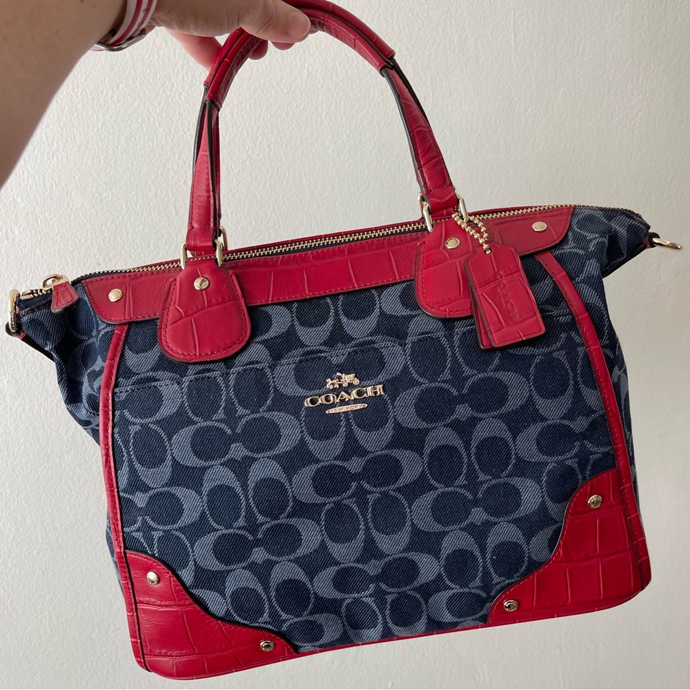 Brand New!! Authentic Coach Purse